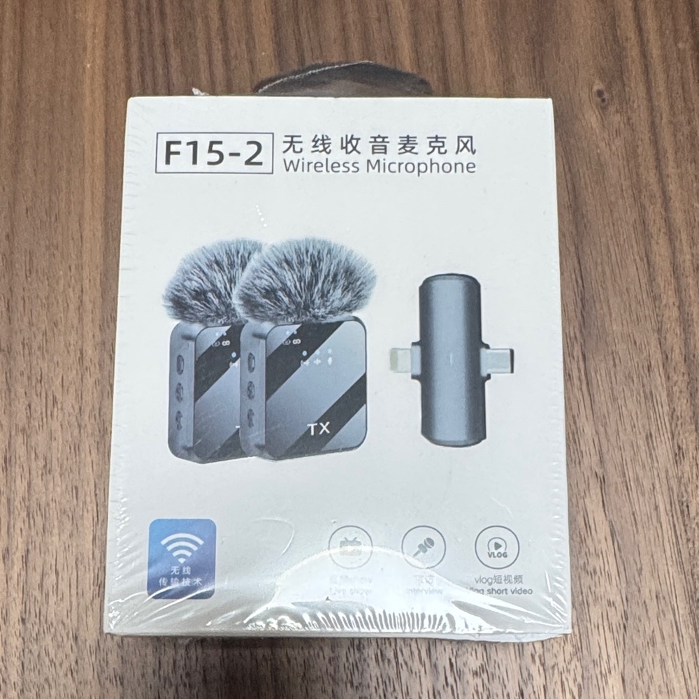 Wireless Microphone F15-2 - Black